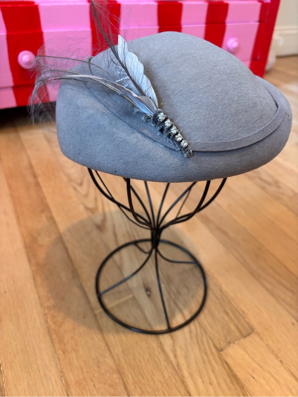 VTG Michael Howard Gray Wool Pillbox Hat Feather Rhinestone Cocktail Fascinator